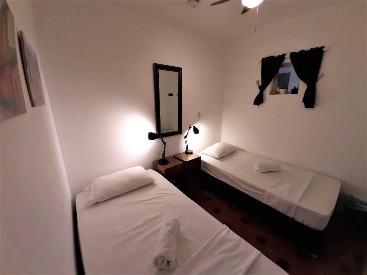 Noah Boutique Hostels Меделин Екстериор снимка
