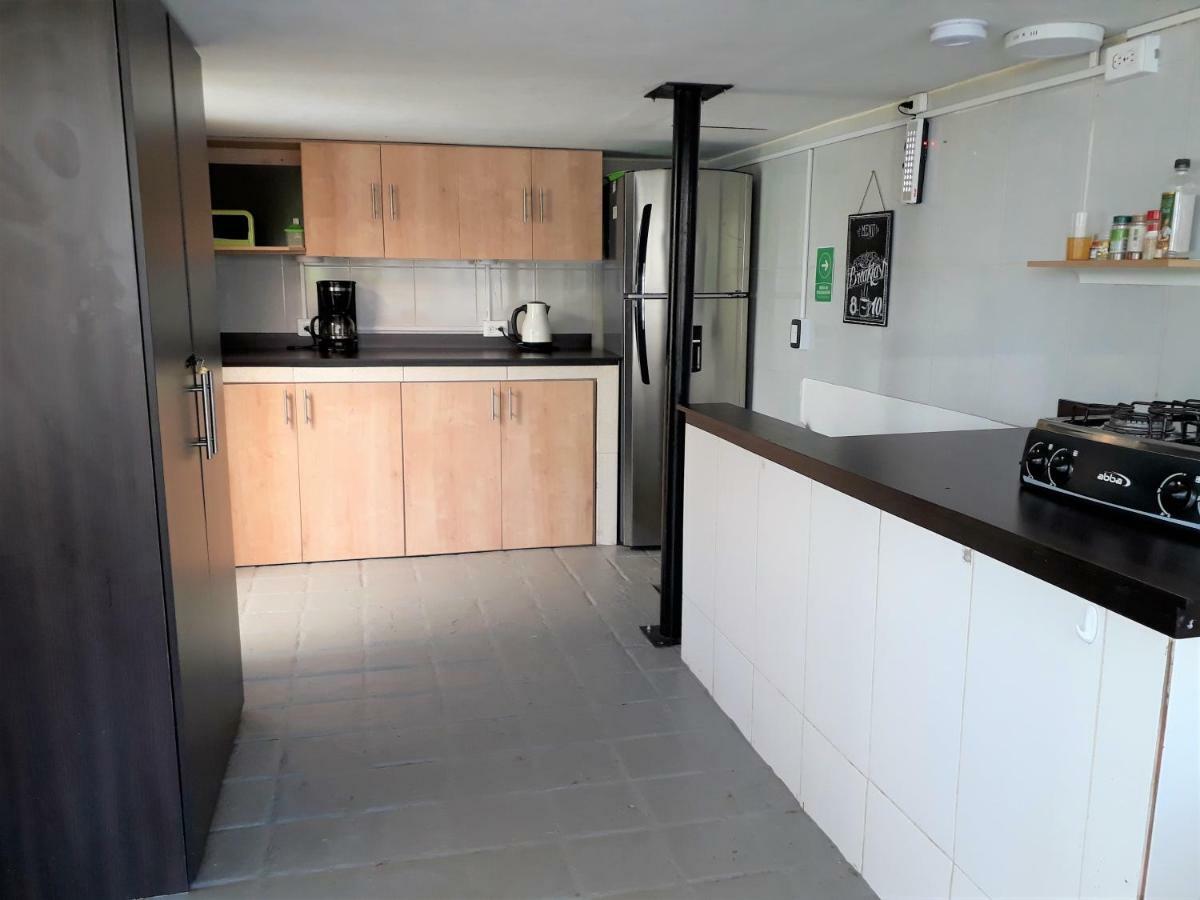Noah Boutique Hostels Меделин Екстериор снимка