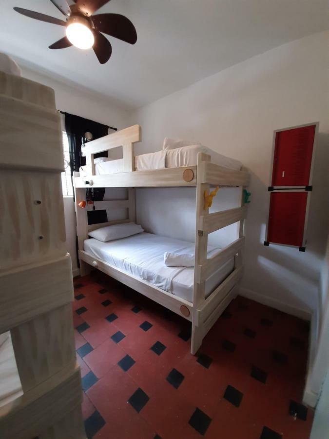 Noah Boutique Hostels Меделин Екстериор снимка